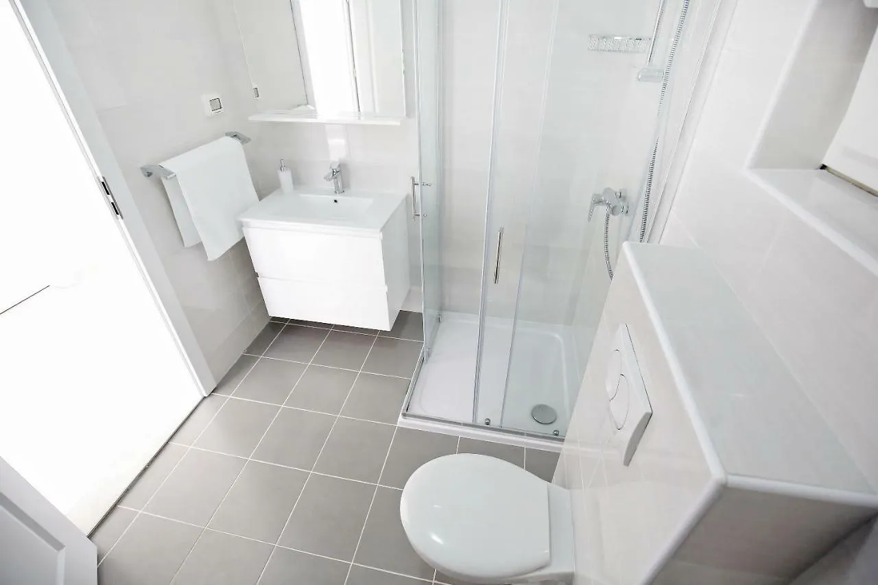 Niko Apartment Nin