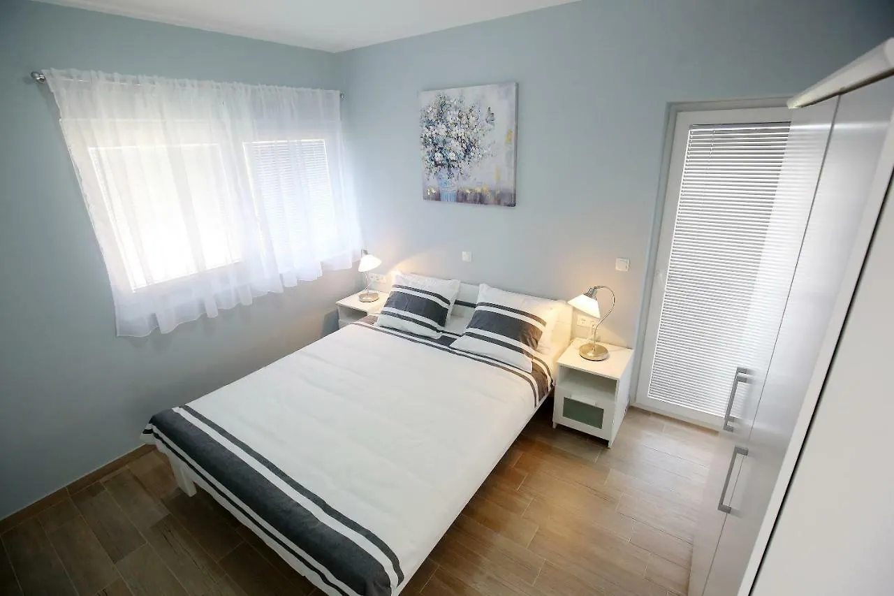Niko Apartment Nin Croatia