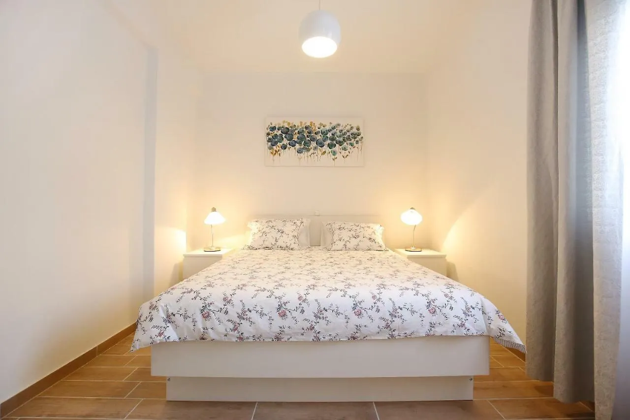 Niko Apartment Nin