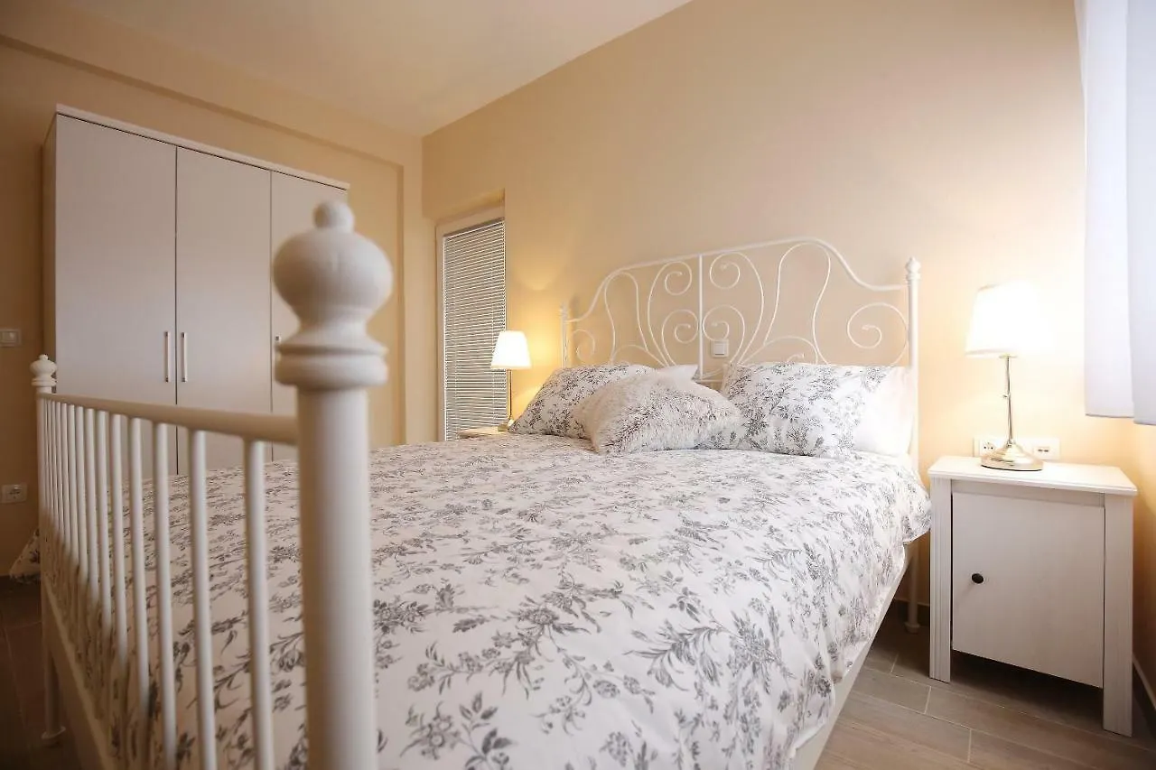 Niko Apartment Nin Croatia